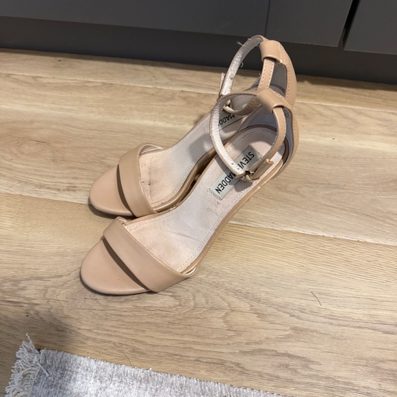 STEVE MADDEN Strapped Leather Sandal Heels - Picture 2 of 4